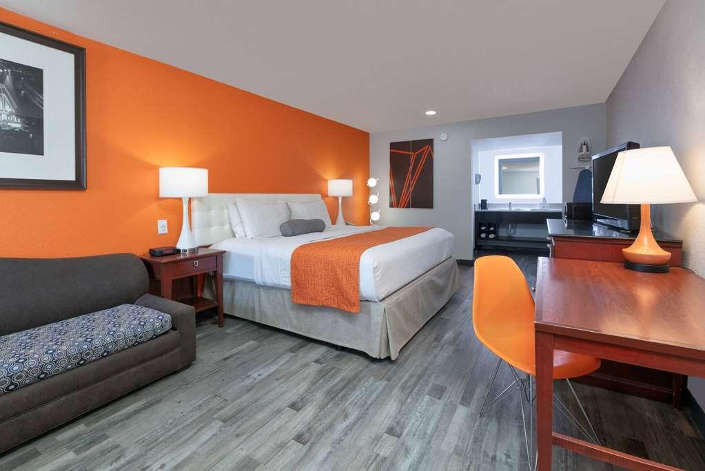 Howard Johnson By Wyndham San Marcos Δωμάτιο φωτογραφία