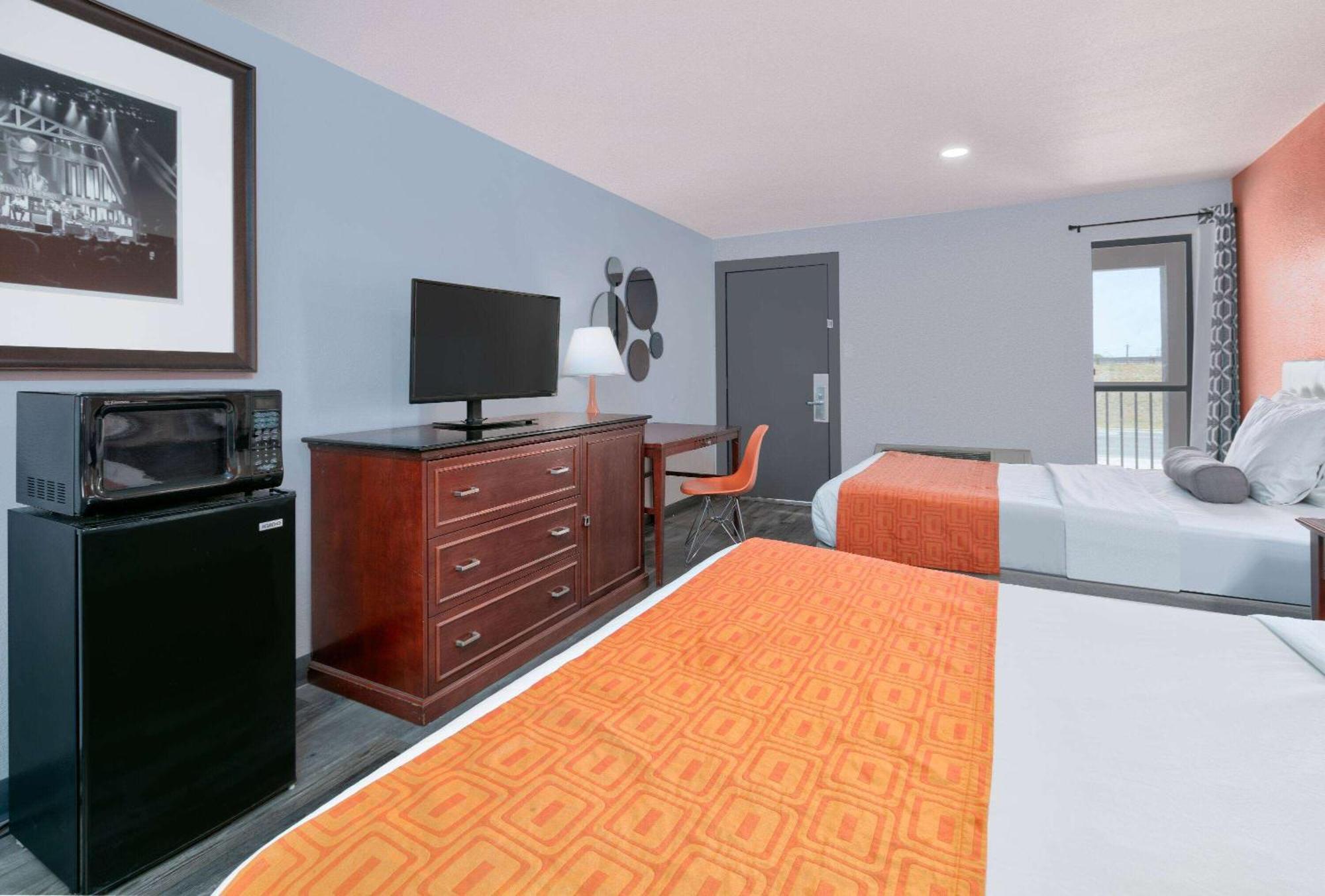 Howard Johnson By Wyndham San Marcos Εξωτερικό φωτογραφία
